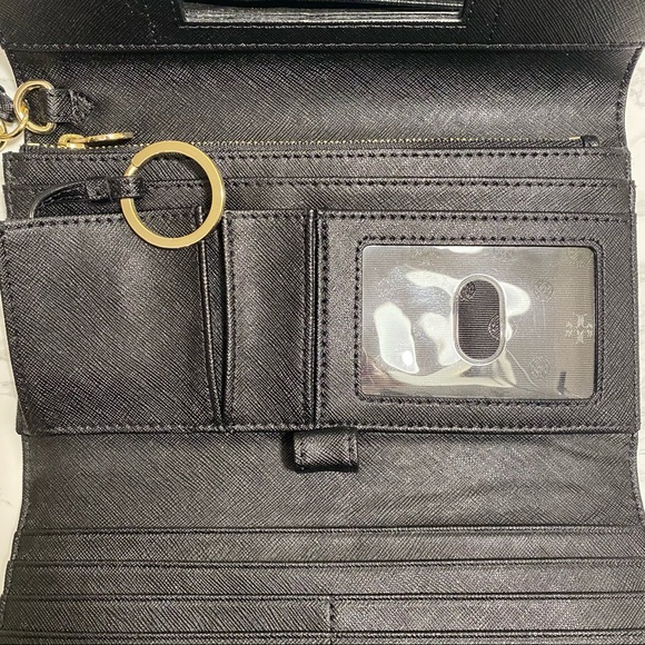 Tory Burch Robinson Wristlet - Picture 6 of 13
